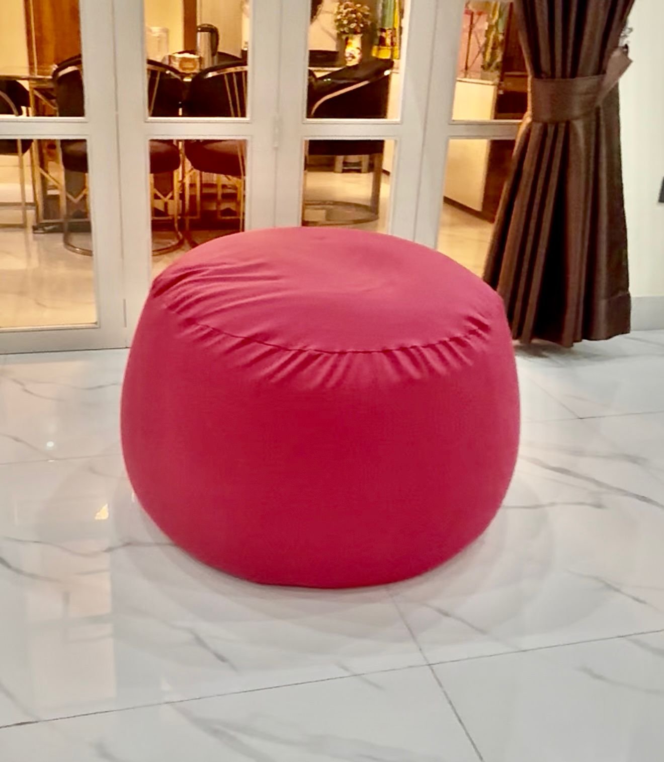 Gummy Bean Bag XXL Radical Red - Image 3